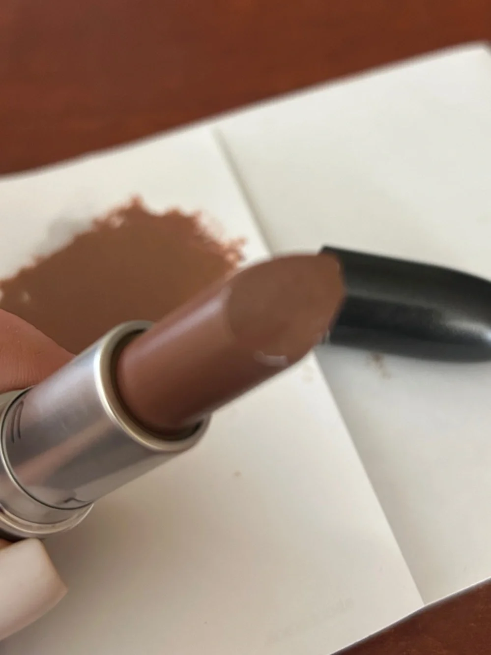 MAC  5N A97 lipstick